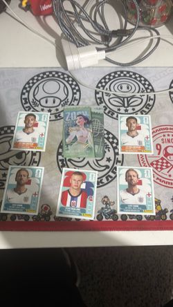 Kpop Demon Hunters SSR card +FIFA  World Cup 2026 Panini Stickers