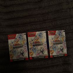 Prismatic Evolution Booster Bundle 