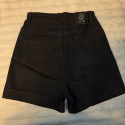 Women’s shorts