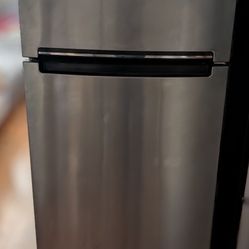 Used Whirlpool Refrigerator 