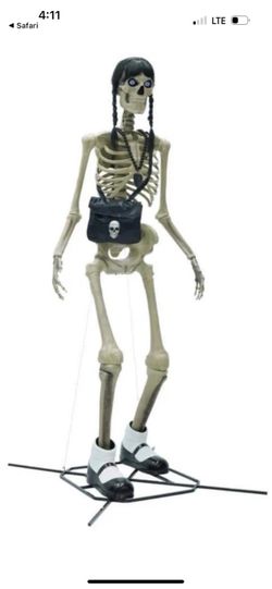 Giant Skeleton Accessories