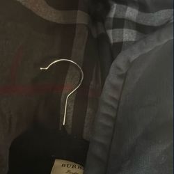 burberry zip up 