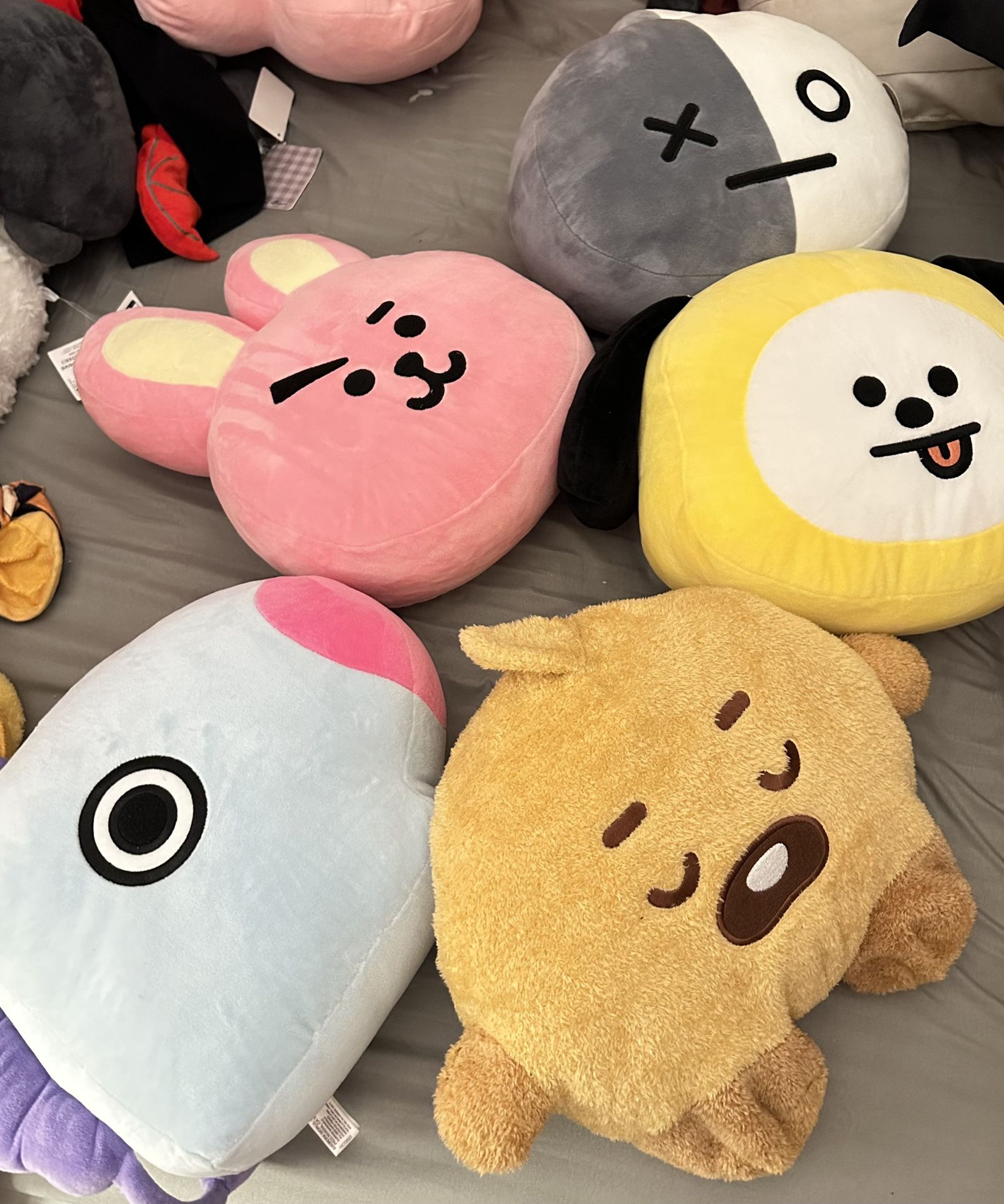 BTS BT21 PLUSHIES AND PILLOWS