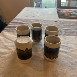 Vintage Ceramic Cups 