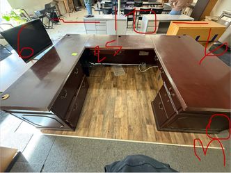 Free Desks