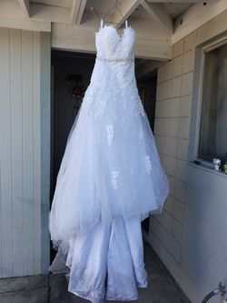 White wedding dress / vestido de novia