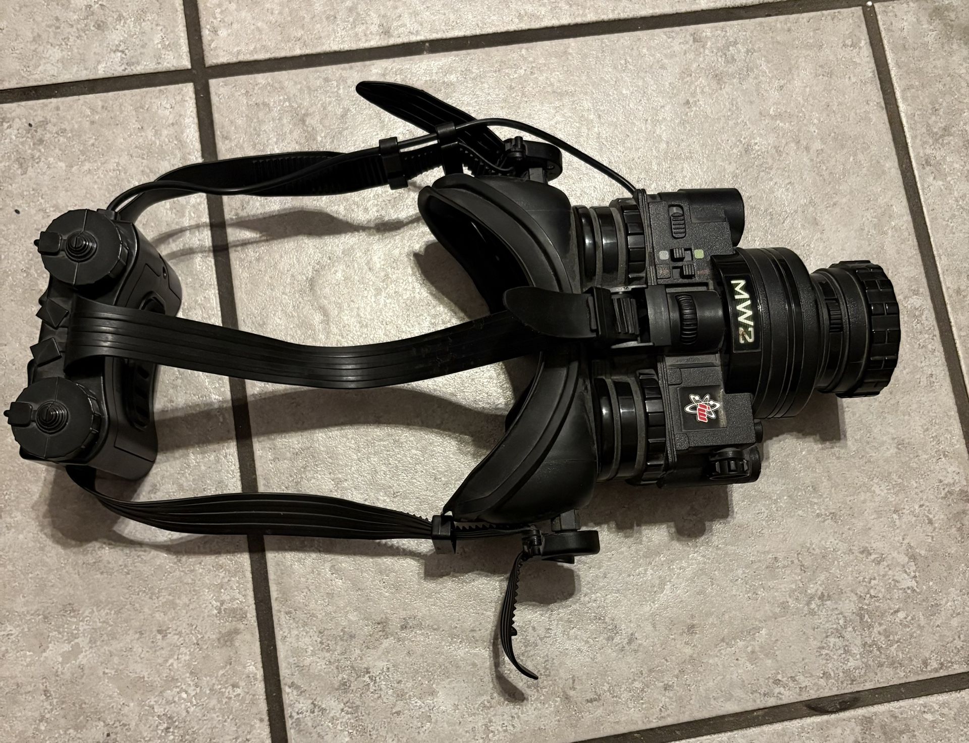 Modern Warfare Night vision Goggles