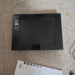 Sony S-Frame Digital Photo Frame