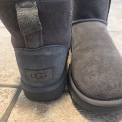 UGG CLASSIC MINI Womans