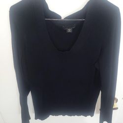 Women's XL Sweater Top