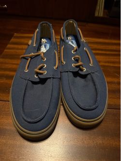 Blue Bloat style Van, Size 12
