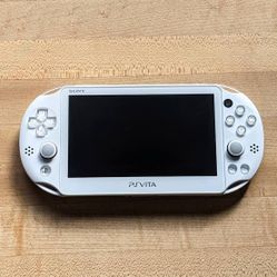 Ps Vita 2000 Jail Broken (256GB Unlimited Games)