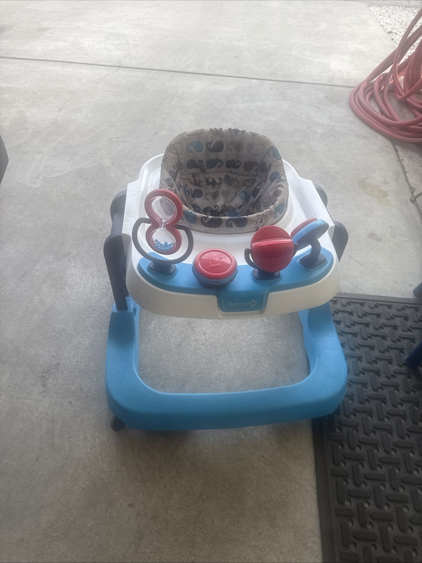 Safety 1st Baby Walker