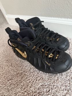 Nike Air Foamposite Pro Black Gold Sneakers