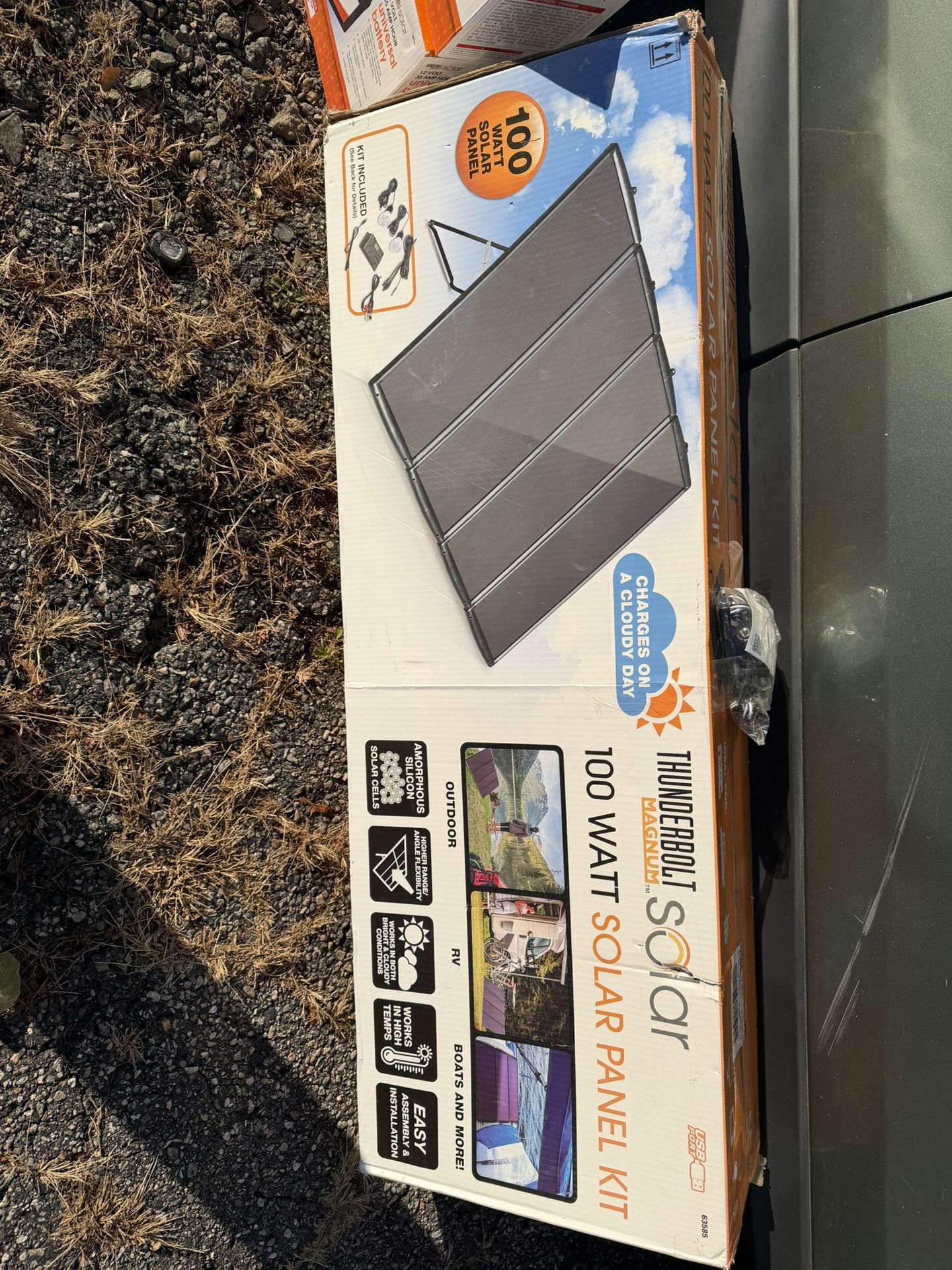 Thunderbold Magnum 100 Watt Solar Kit