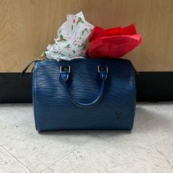 Louis Vuitton Speedy