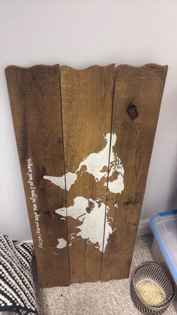 Wooden map decor
