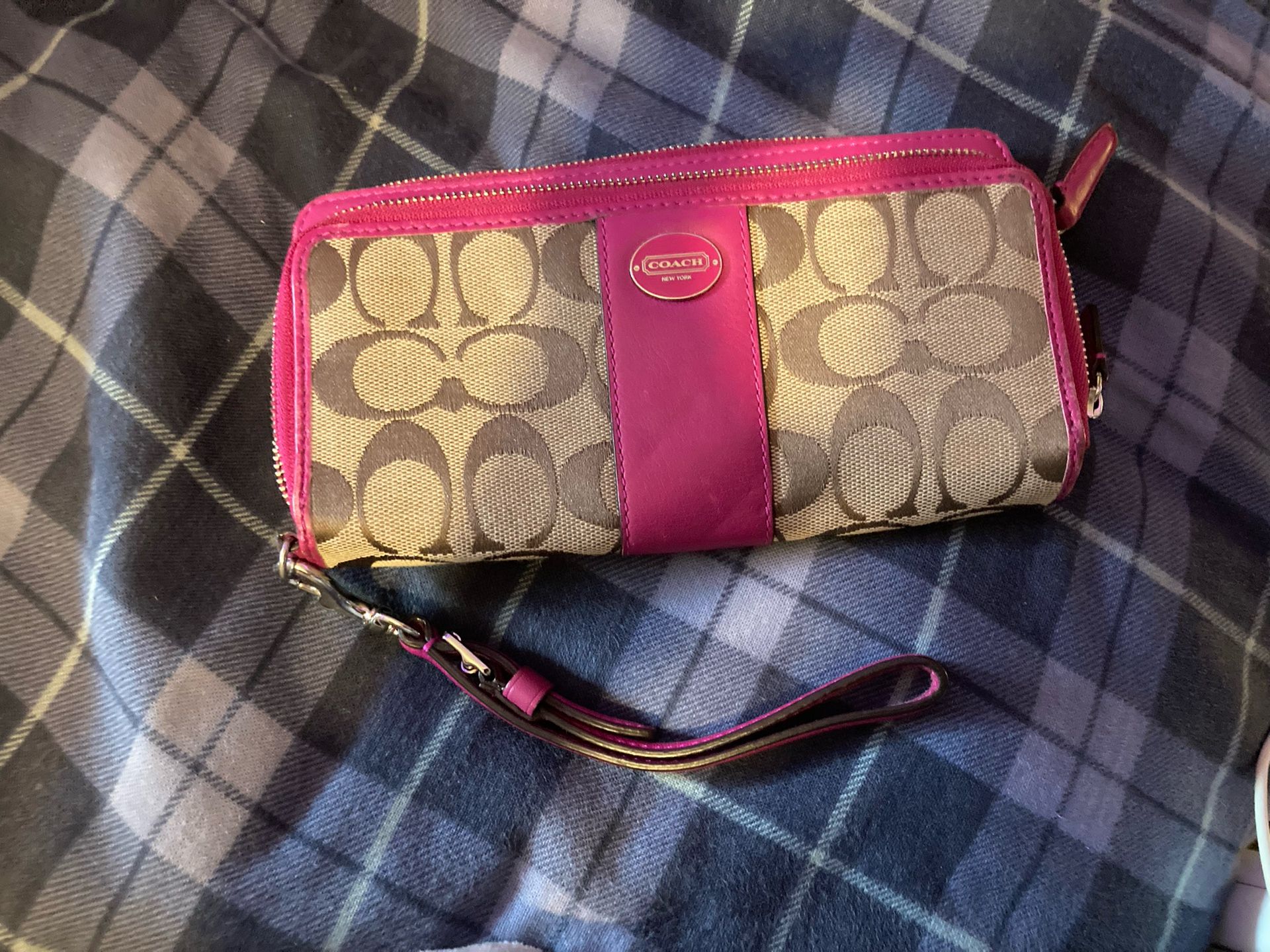 Coach wallet