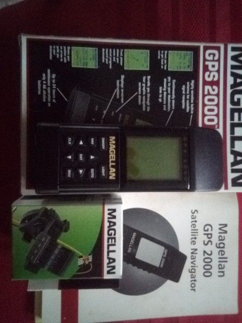 Magellan Gps 2000