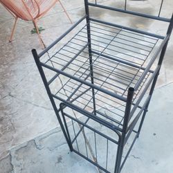 Small Metal Shelf/stand 