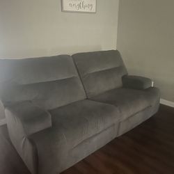 Gray Recliner Couch 