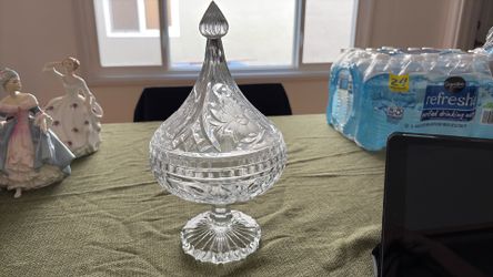 Crystal candy dish