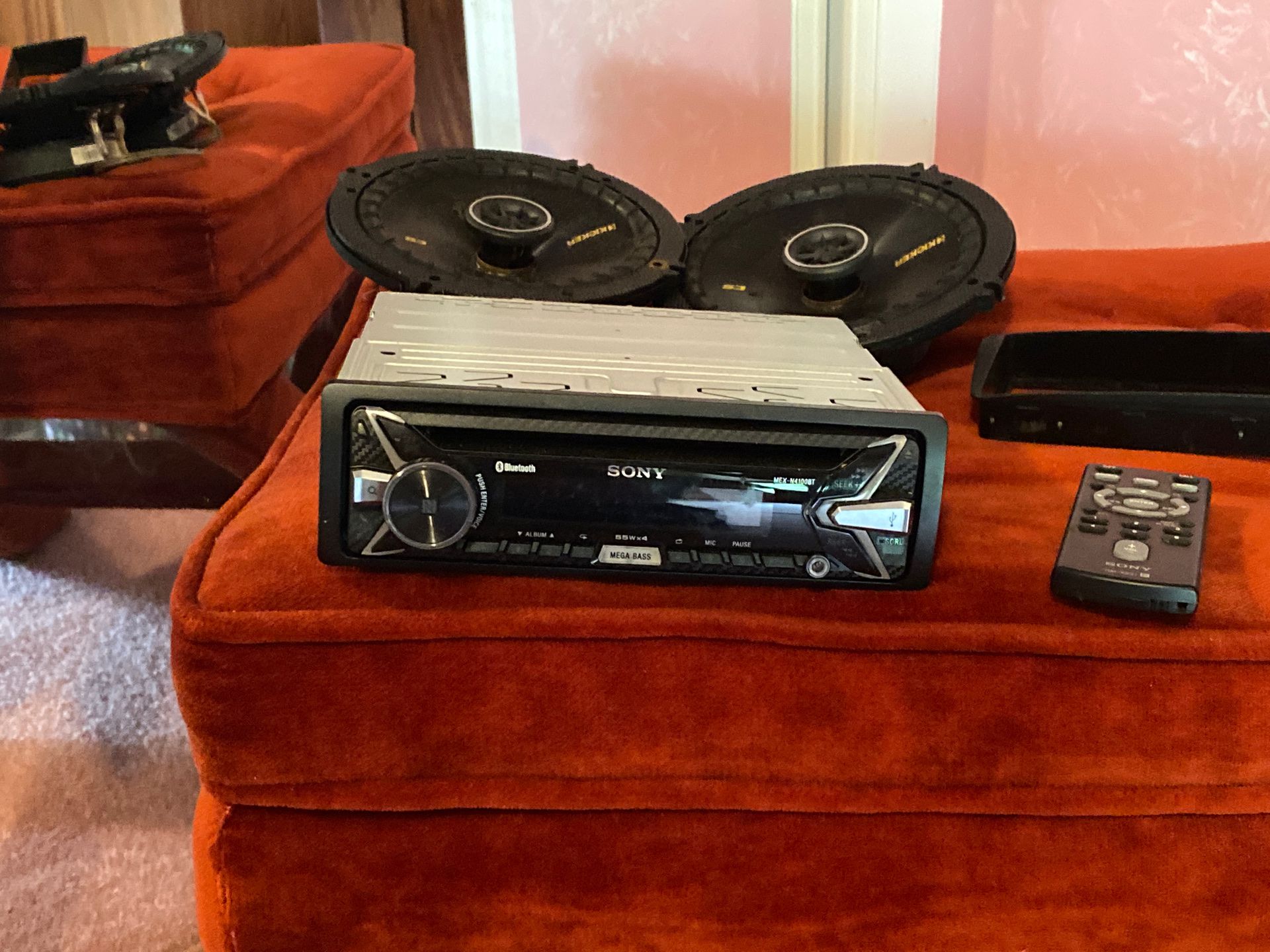 Sony car stereos system