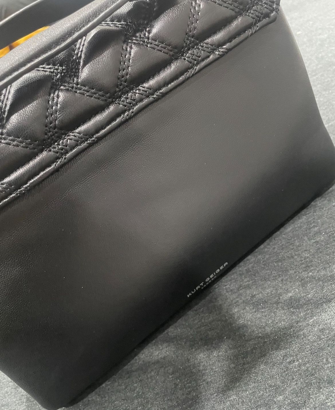 Medium Size Kurt Bag