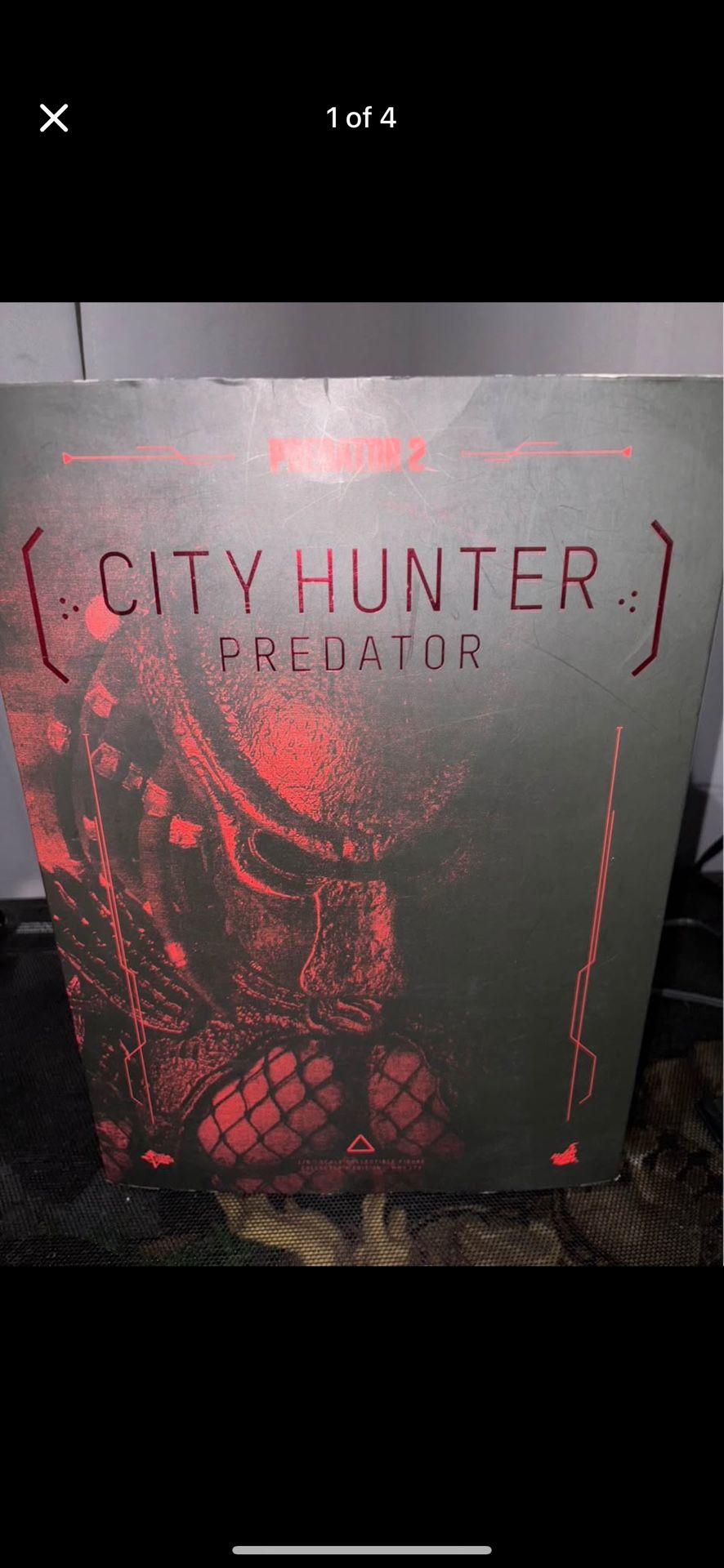 Hot Toys Predator City Hunter Used For Display 280$