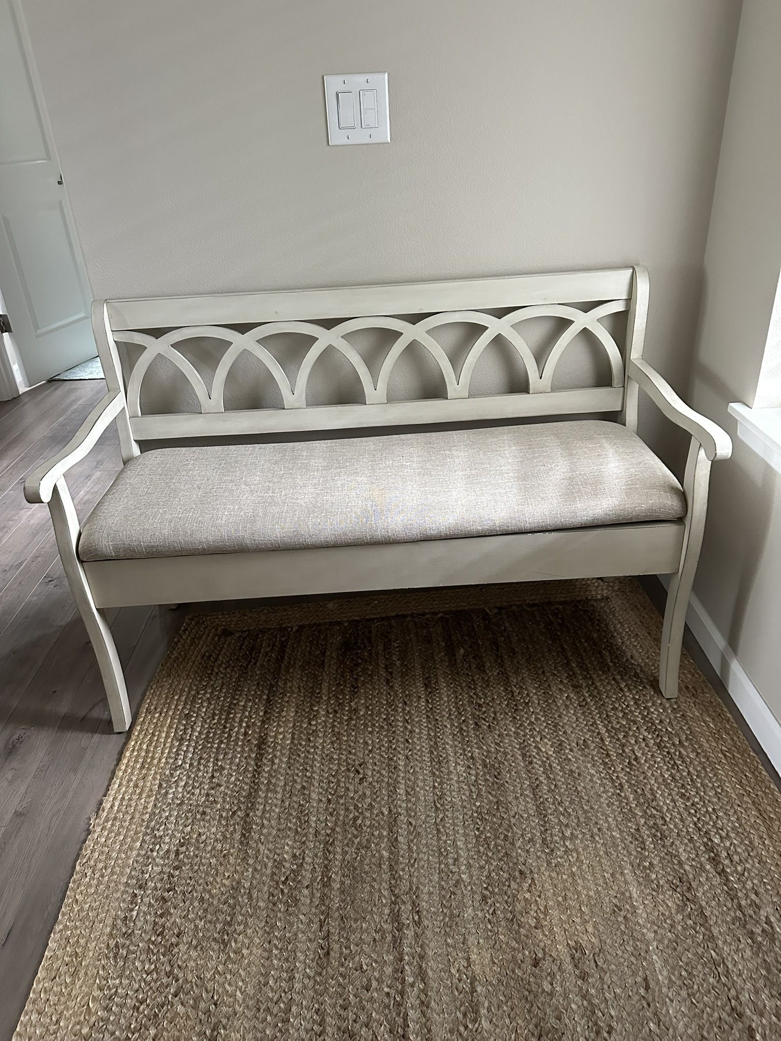 Entryway Bench With Storage