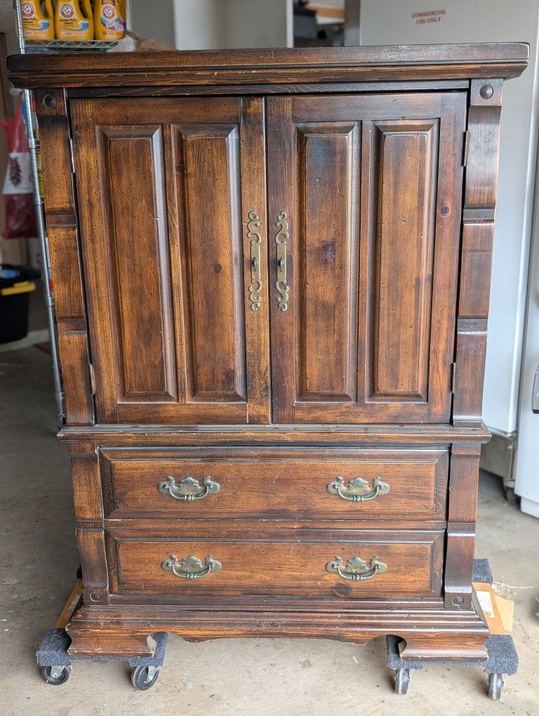 Armoire