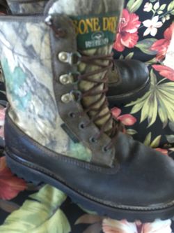 Red head Dry Bone boots size 7