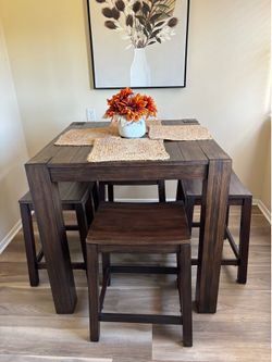 Counter Height Dining Set