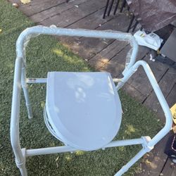 folding bedside commode chair,