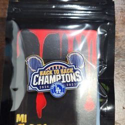 Los Angeles Dodgers Back To Back World Series Enammel Pin