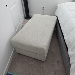 American Furniture Warehouse Ottoman $25