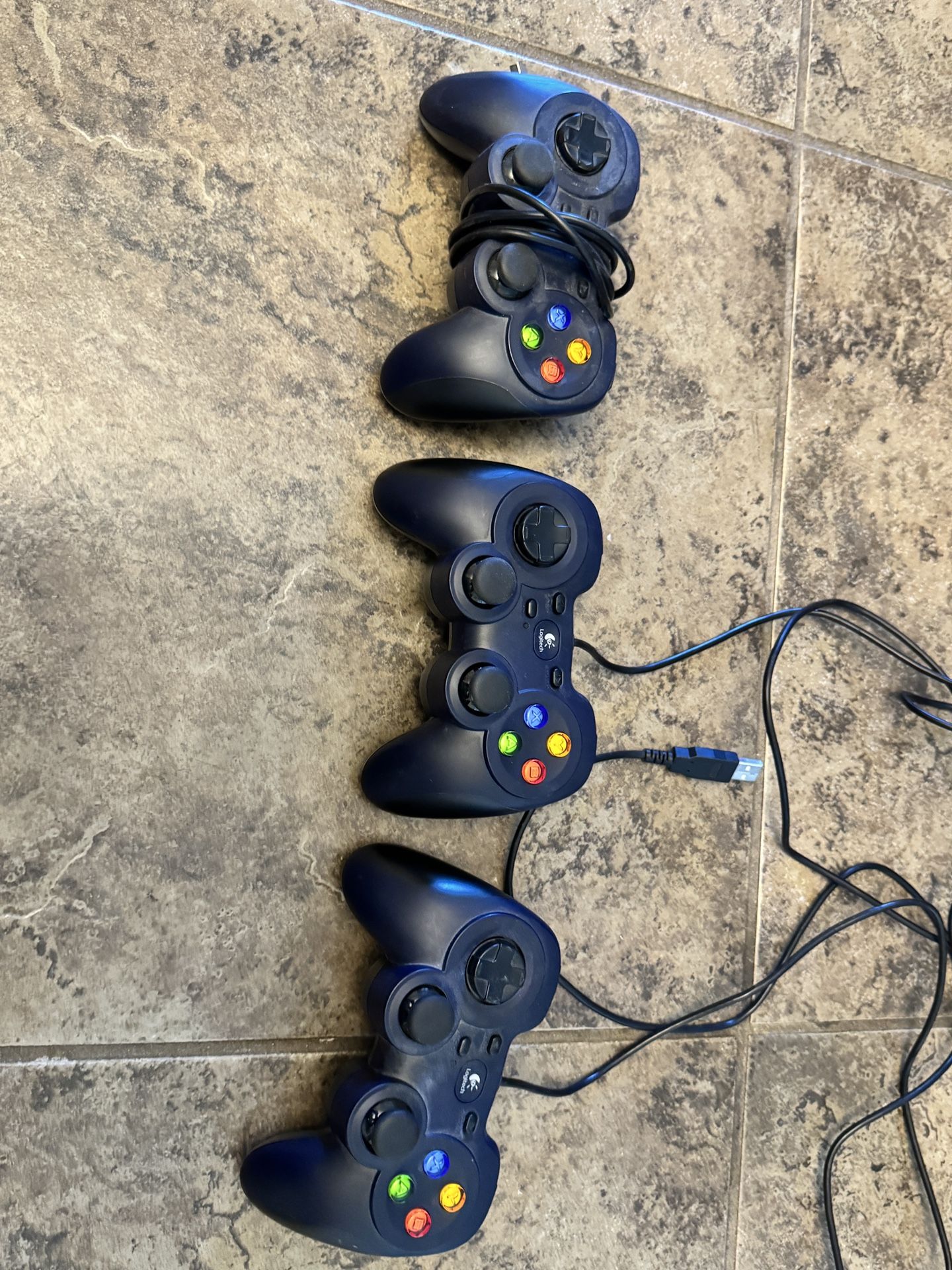 Logitech f310 pc gaming controllers