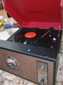 Studabaker Record Cd Bluetooth Player