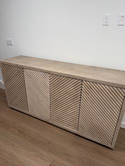 Hooker furniture cascade credenza