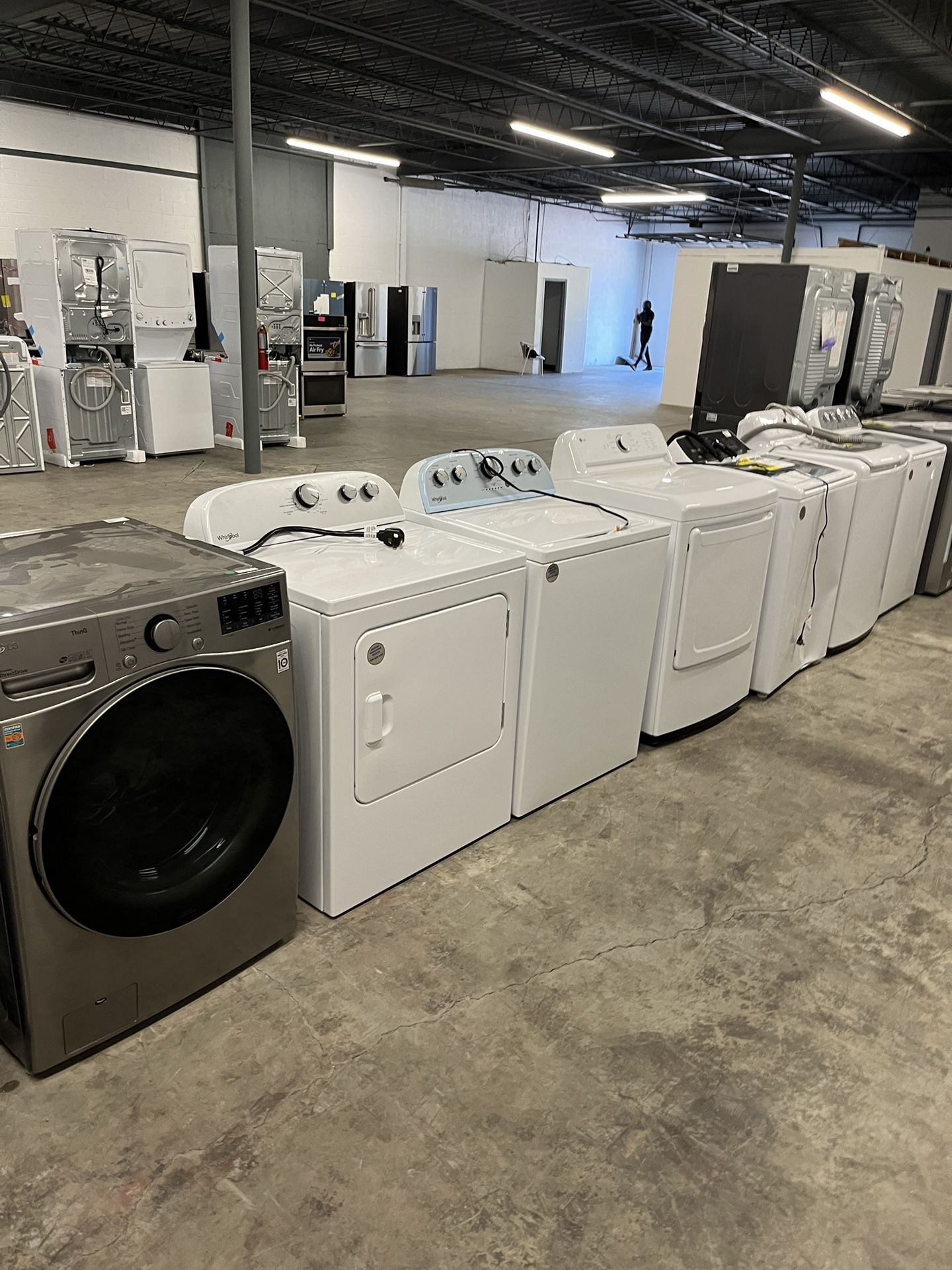 Brand New scratch and dent laundry sets up to 50-70% off ↪️SUMMER DEALS ✔️