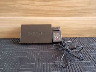 D-Link DGS-108, an 8-port Gigabit Unmanaged Desktop Switch