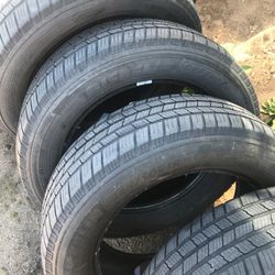 245/60/28 Michelin Defender