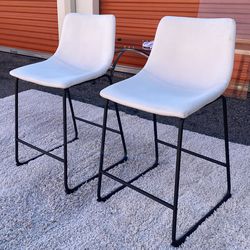 Barstool /  bancos  / cuero sintetico blanco