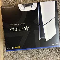 PlayStation 5 (PS5)