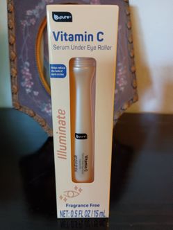 Vitamin C Under Eye Serum Roller.