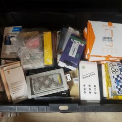 Assorted Phone And Tablet Cases / Accessories 