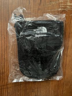 Supreme x North Face Utility Pouch Ds