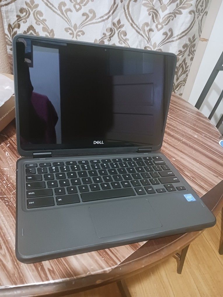 Chromebook 3100 2-in-1 4gb Memory 32gb Hard Drive New