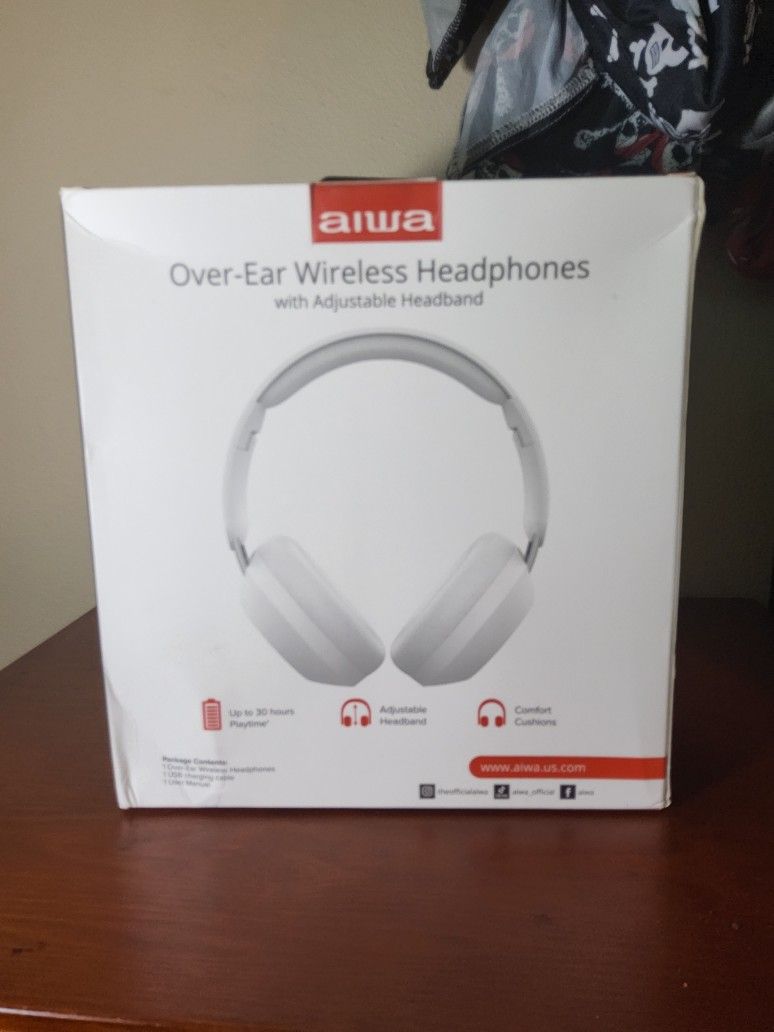 AIWA Over-Ear Wireless Headphones Adjustable Headband 30 Hours Bluetooth - Captain's Treasure!"