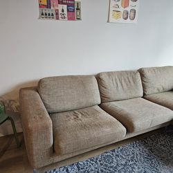 Bensen Neo sectional Couch